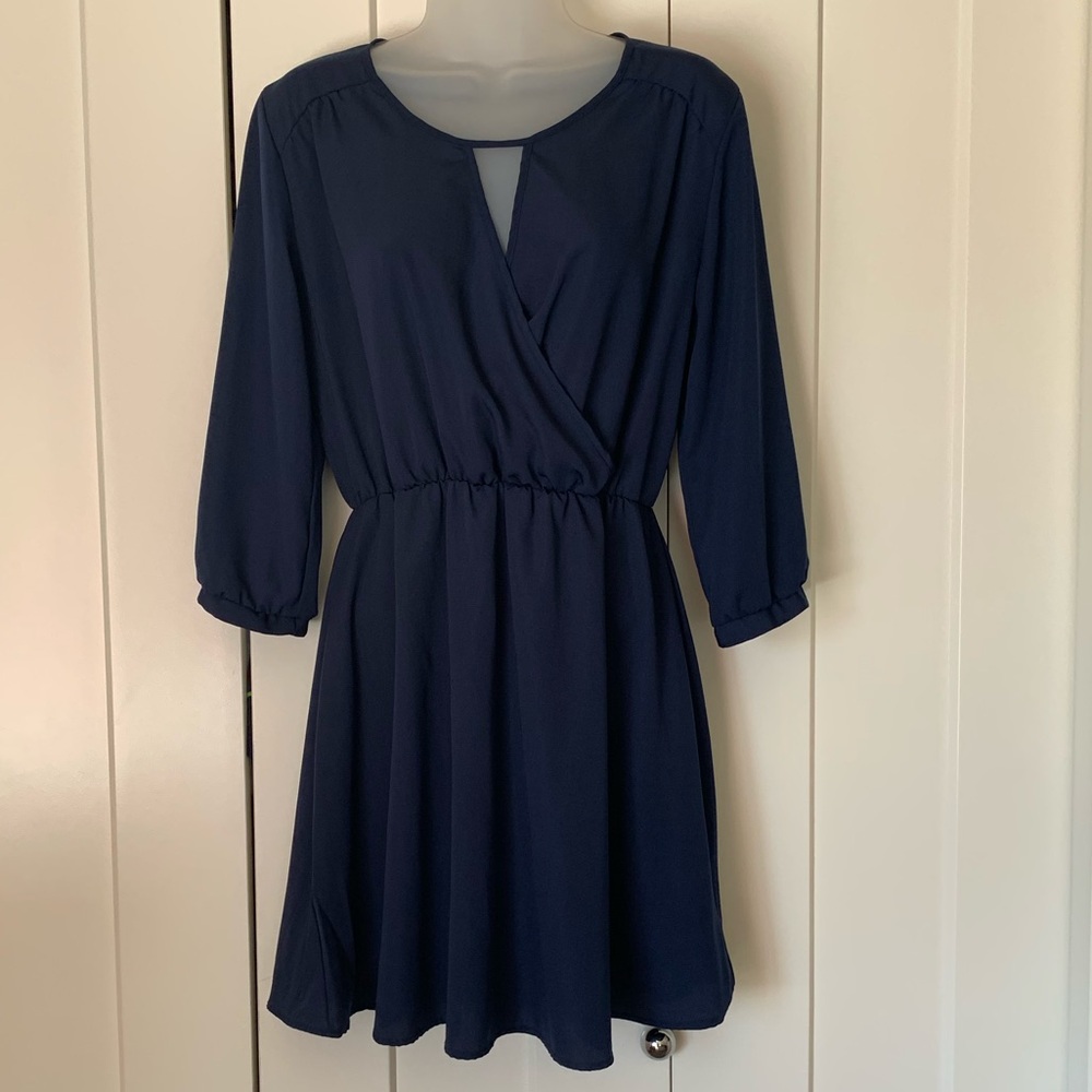 Lush A navy dress 3/4 sleeve